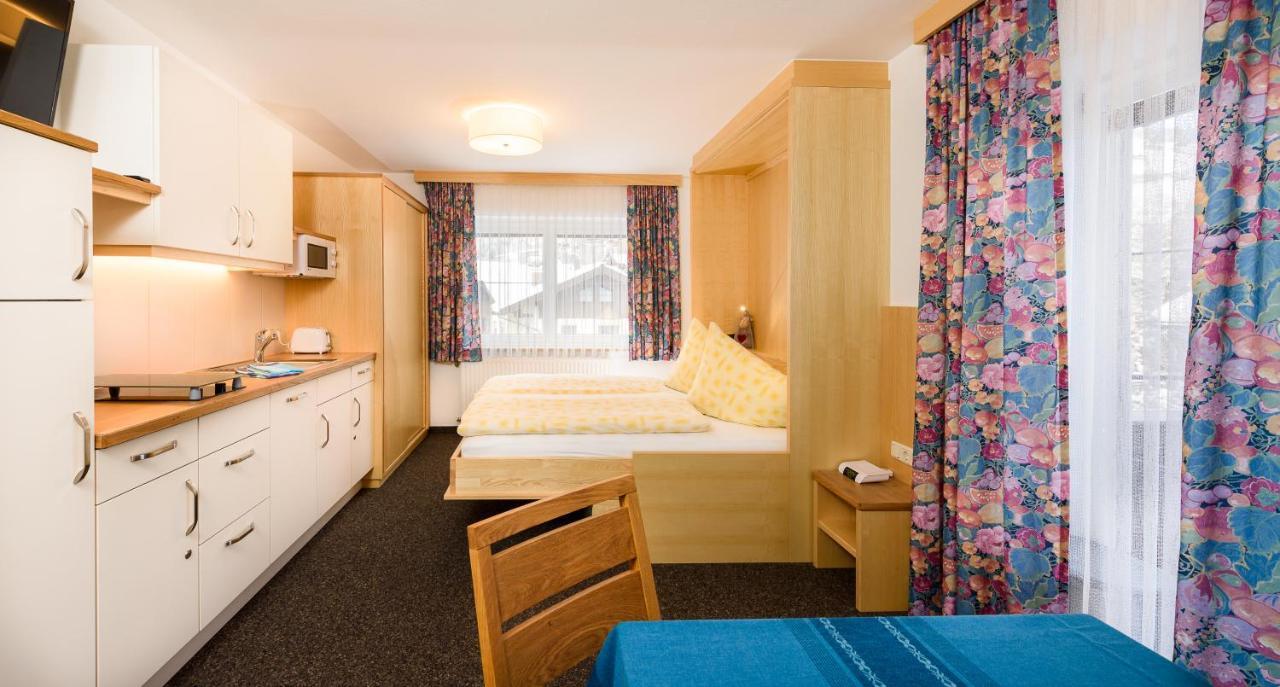 Gaestehaus Roland Kirchberg in Tirol Buitenkant foto